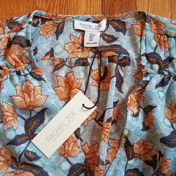 NWT Rachel Zoe Sleeveless V Neck Flower Top Small - Picture 5 of 8